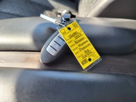More photos of 2023 Nissan Murano Platinum at Dorsett Mitsubishi, IN