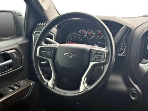 More photos of 2022 Chevrolet Silverado 1500 LT Trail Boss at Dorsett Mitsubishi, IN