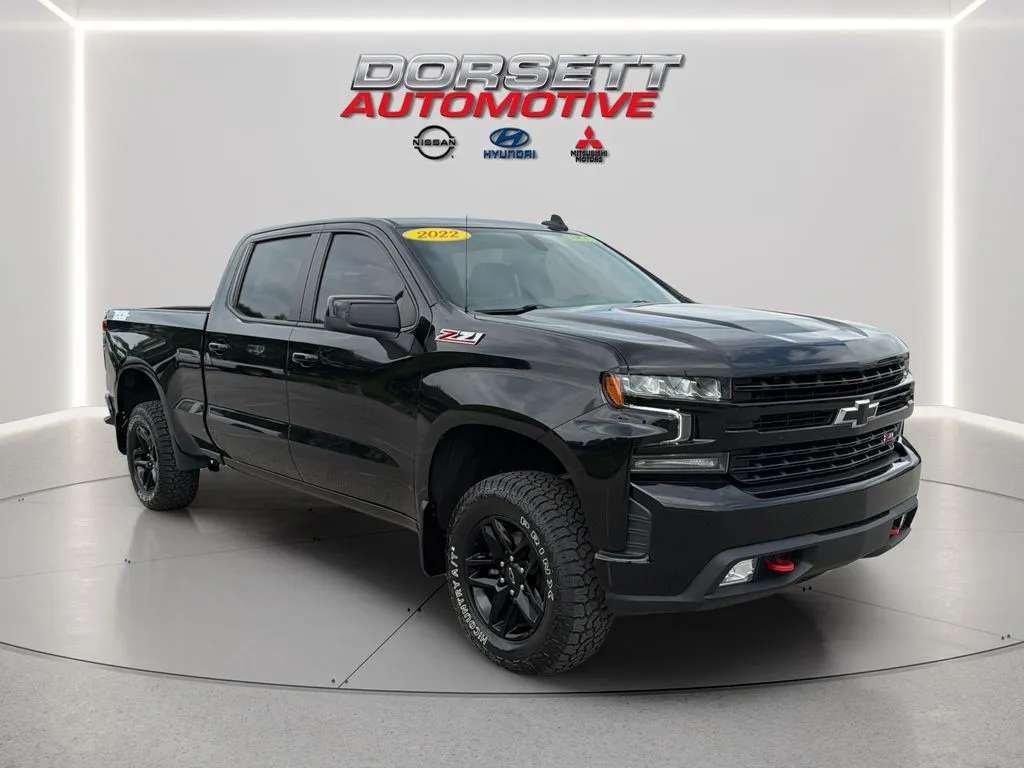 Black 2022 Chevrolet Silverado 1500 LT Trail Boss for sale in Terre Haute, IN