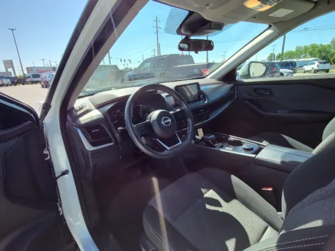 More photos of 2022 Nissan Rogue S at Dorsett Mitsubishi, IN