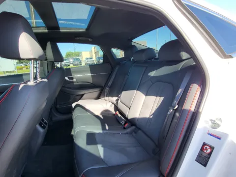 More photos of 2022 Hyundai Sonata SEL Plus at Dorsett Mitsubishi, IN