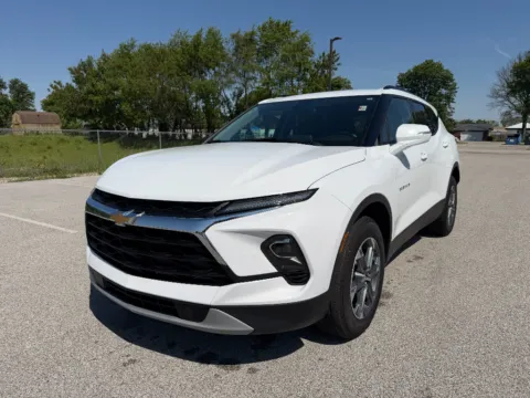 White 2023 Chevrolet Blazer LT for sale in Terre Haute, IN