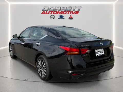 Another view of 2025 Nissan Altima SV for sale in Terre Haute, IN at Dorsett Mitsubishi