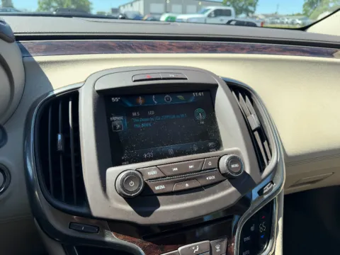More photos of 2014 Buick LaCrosse Leather at Dorsett Mitsubishi, IN
