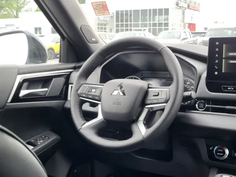 Another view of 2026 Mitsubishi Outlander LE for sale in Terre Haute, IN at Dorsett Mitsubishi
