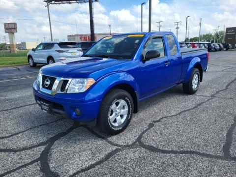 Blue 2012 Nissan Frontier SV for sale in Terre Haute, IN