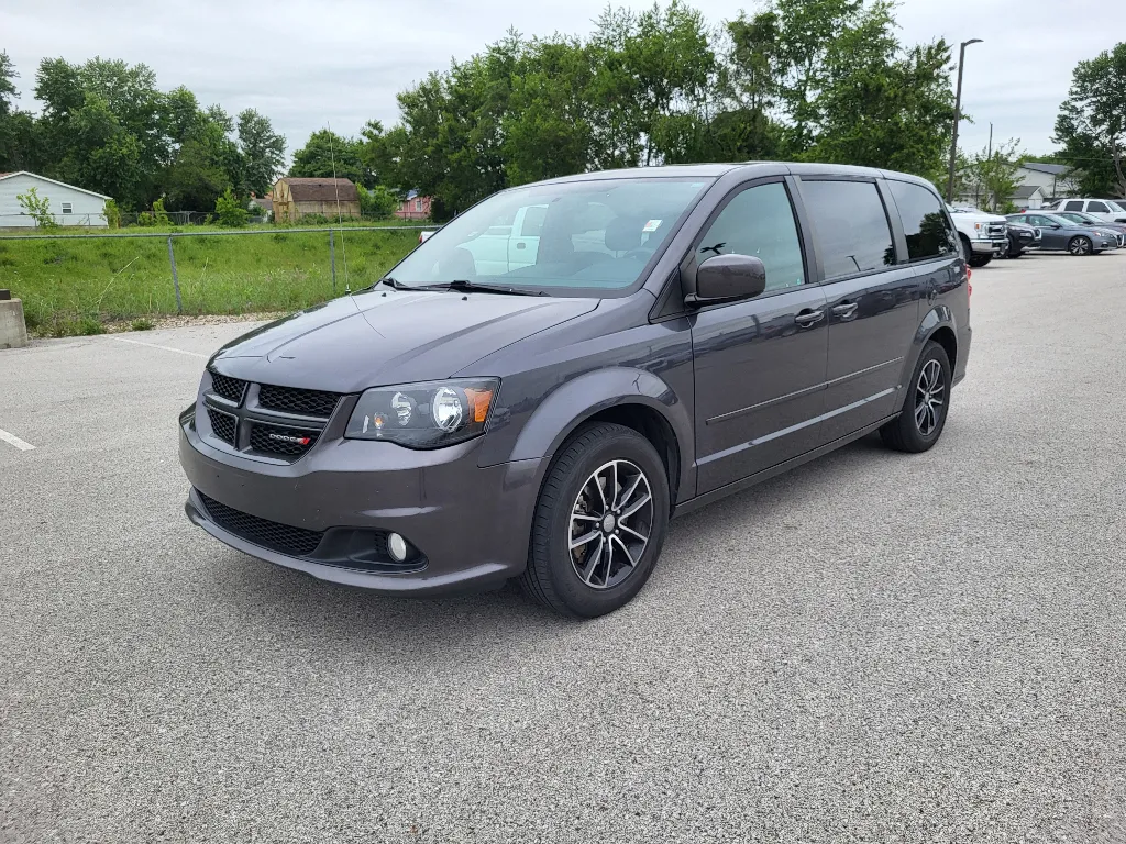 2017 Dodge Grand Caravan GT's photo