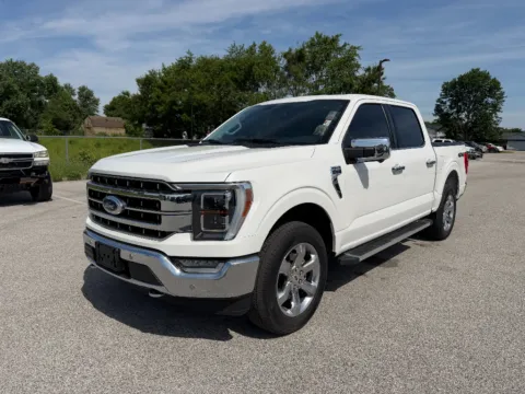 White 2023 Ford F-150 LARIAT for sale in Terre Haute, IN