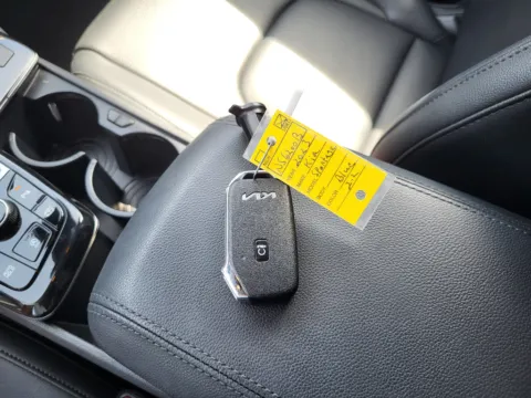 More photos of 2023 Kia Sportage EX at Dorsett Mitsubishi, IN