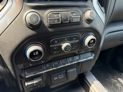 More photos of 2021 Chevrolet Silverado 1500 RST at Dorsett Mitsubishi, IN
