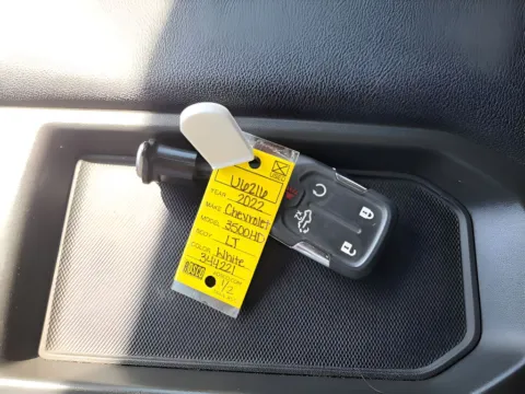 More photos of 2022 Chevrolet Silverado 3500 LT at Dorsett Mitsubishi, IN