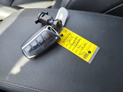 More photos of 2018 Hyundai Santa Fe XL SE Ultimate at Dorsett Mitsubishi, IN