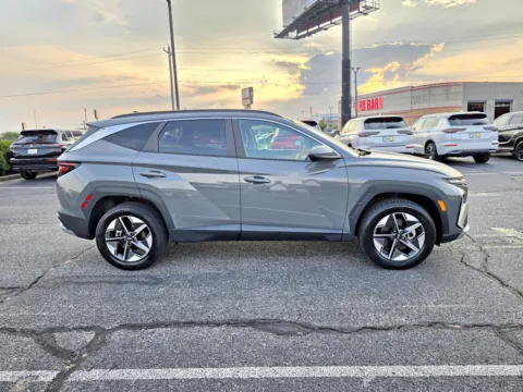 More photos of 2025 Hyundai Tucson SEL at Dorsett Mitsubishi, IN