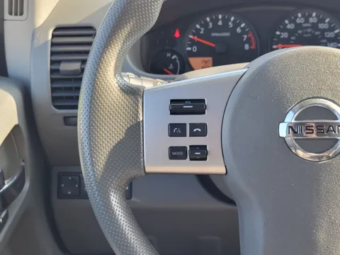 More photos of 2021 Nissan Frontier SV at Dorsett Mitsubishi, IN