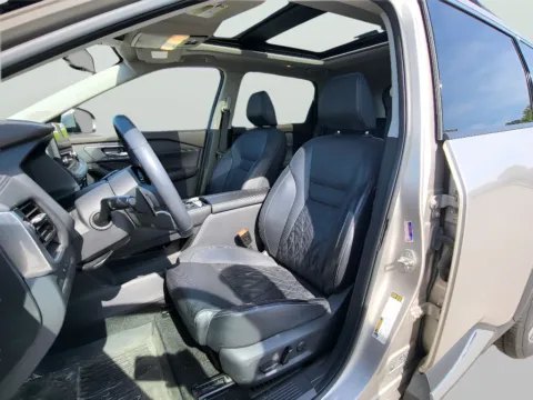 Another view of 2021 Nissan Rogue Platinum for sale in Terre Haute, IN at Dorsett Mitsubishi