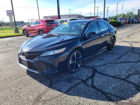 Black 2019 Toyota Camry XSE for sale in Terre Haute, IN