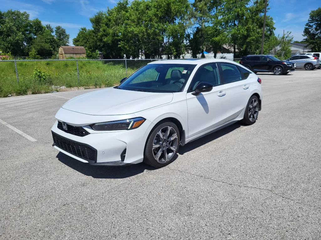 White 2025 Honda Civic Hybrid Sport Touring for sale in Terre Haute, IN