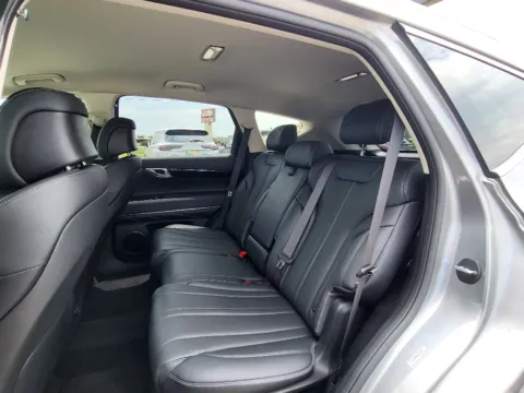 More photos of 2025 Genesis GV80 2.5T Standard at Dorsett Mitsubishi, IN