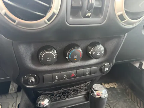 More photos of 2018 Jeep Wrangler Sahara at Dorsett Mitsubishi, IN