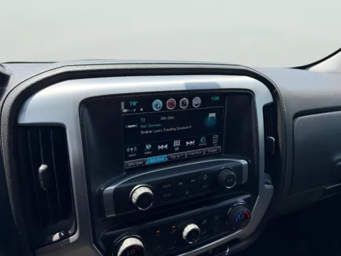 More photos of 2018 GMC Sierra 1500 SLE at Dorsett Mitsubishi, IN