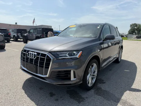 Gray 2021 Audi Q7 Premium Plus for sale in Terre Haute, IN