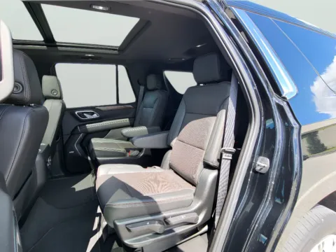 More photos of 2021 Chevrolet Tahoe High Country at Dorsett Mitsubishi, IN