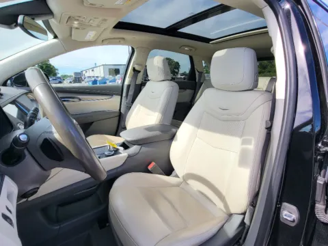 Another view of 2022 Cadillac XT5 AWD Premium Luxury for sale in Terre Haute, IN at Dorsett Mitsubishi