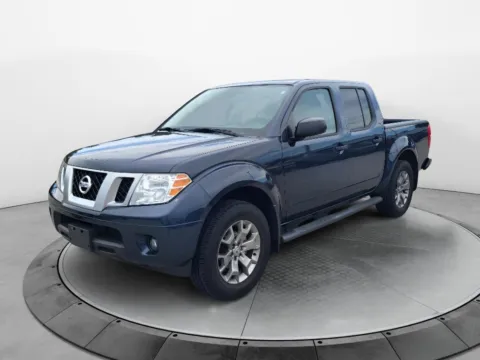 Blue 2020 Nissan Frontier SV for sale in Terre Haute, IN