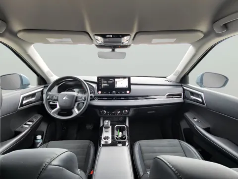 Photos of 2025 Mitsubishi Outlander SE for sale in Terre Haute, IN at Dorsett Mitsubishi