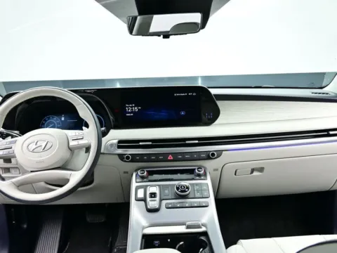 Photos of 2024 Hyundai Palisade Calligraphy for sale in Terre Haute, IN at Dorsett Mitsubishi