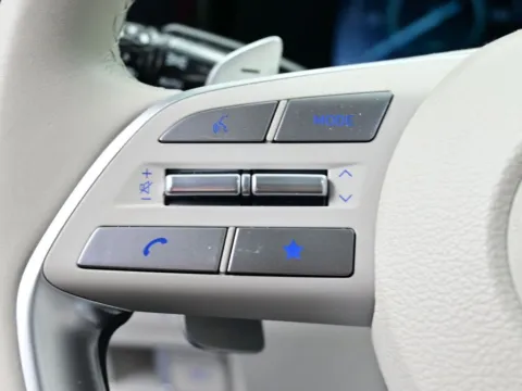 More photos of 2024 Hyundai Palisade Calligraphy at Dorsett Mitsubishi, IN