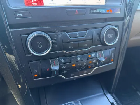 More photos of 2017 Ford Explorer XLT at Dorsett Mitsubishi, IN