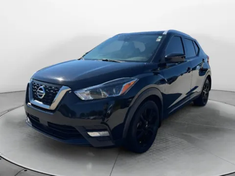 Black 2020 Nissan Kicks SR for sale in Terre Haute, IN