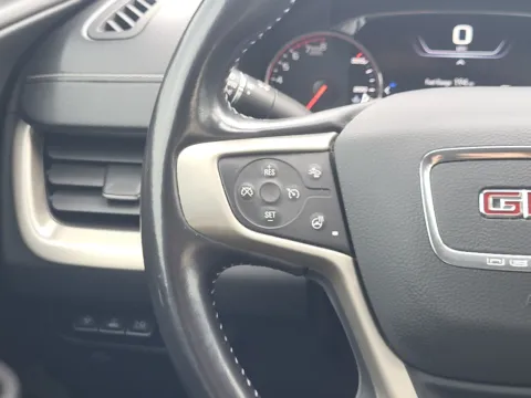 More photos of 2022 GMC Terrain Denali at Dorsett Mitsubishi, IN