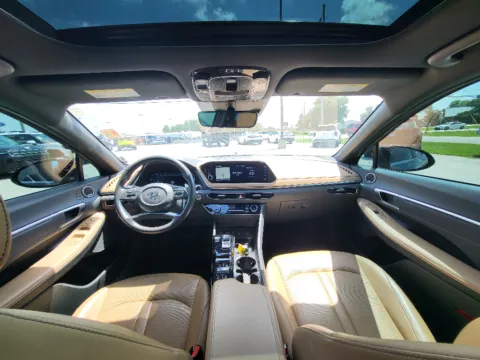 Photos of 2021 Hyundai Sonata Limited for sale in Terre Haute, IN at Dorsett Mitsubishi