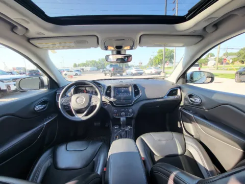 Photos of 2019 Jeep Cherokee Latitude Plus for sale in Terre Haute, IN at Dorsett Mitsubishi