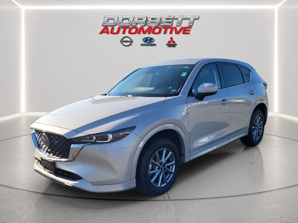 2025 Mazda CX-5 S Preferred package Auto AWD's photo