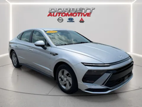 More photos of 2025 Hyundai Sonata SE at Dorsett Mitsubishi, IN