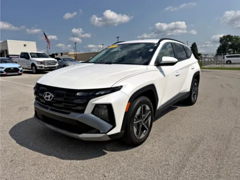 White 2025 Hyundai Tucson SEL for sale in Terre Haute, IN