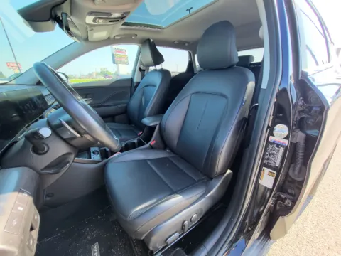 Another view of 2024 Hyundai Kona Limited for sale in Terre Haute, IN at Dorsett Mitsubishi