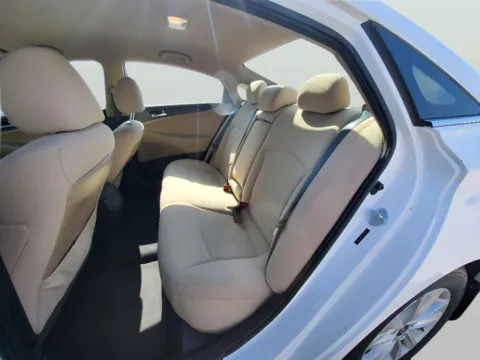 More photos of 2013 Hyundai Sonata GLS at Dorsett Mitsubishi, IN