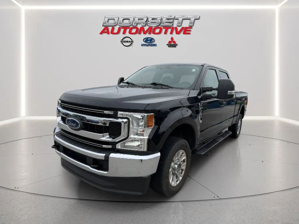 Black 2021 Ford F-250 Super Duty XLT for sale in Terre Haute, IN