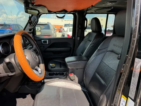 More photos of 2018 Jeep Wrangler Sahara at Dorsett Mitsubishi, IN