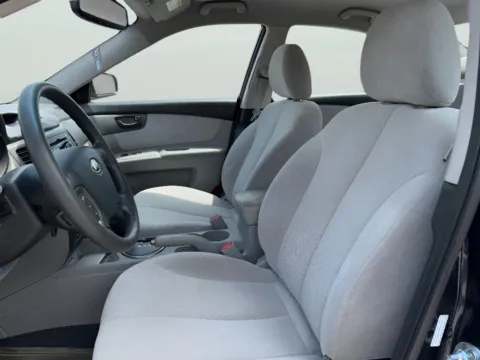 More photos of 2010 Kia Optima LX at Dorsett Mitsubishi, IN