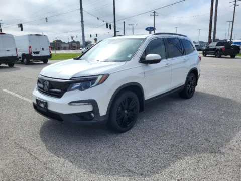 White 2022 Honda Pilot Special Edition for sale in Terre Haute, IN
