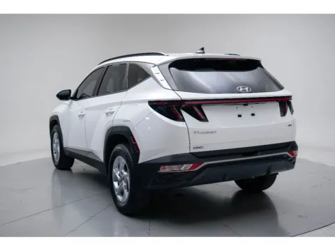 Another view of 2023 Hyundai Tucson SEL for sale in Terre Haute, IN at Dorsett Mitsubishi