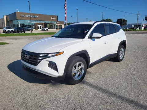 White 2023 Hyundai Tucson SEL for sale in Terre Haute, IN