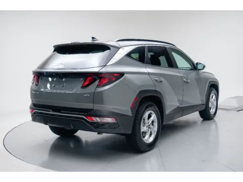 More photos of 2024 Hyundai Tucson SEL at Dorsett Mitsubishi, IN