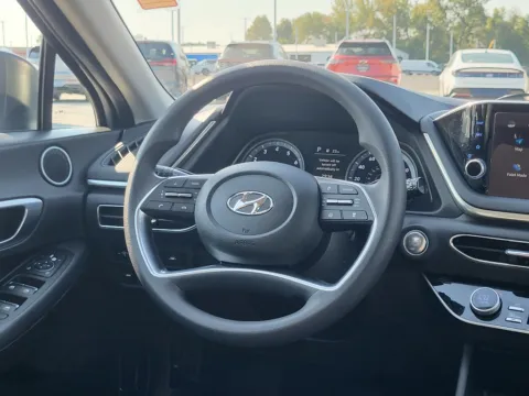 More photos of 2023 Hyundai Sonata SEL at Dorsett Mitsubishi, IN