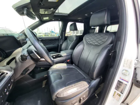 Another view of 2021 Hyundai Palisade Ultimate Calligraphy for sale in Terre Haute, IN at Dorsett Mitsubishi